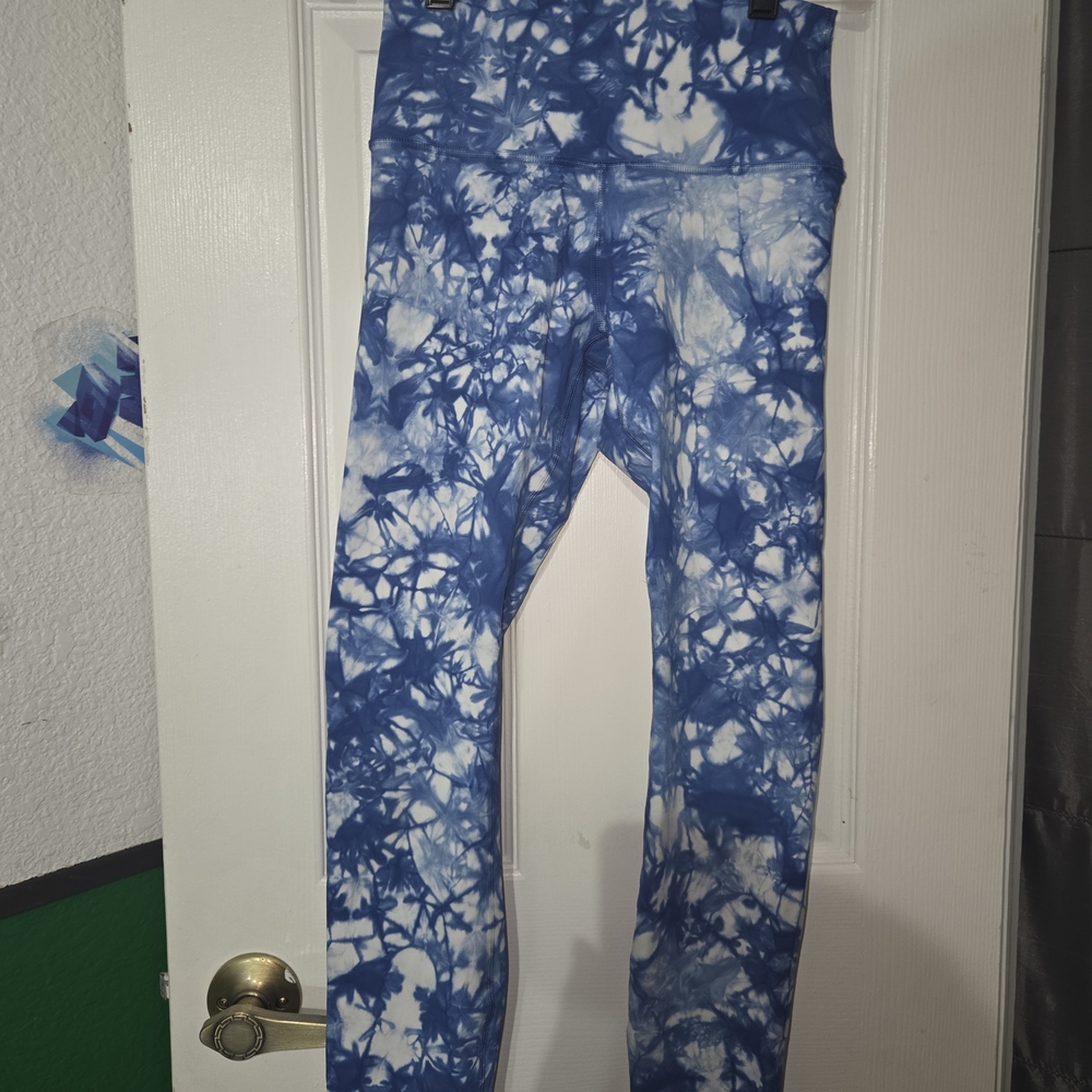 lululemon athletica Tie-Dye Blue and White Leggings, Women Size 4